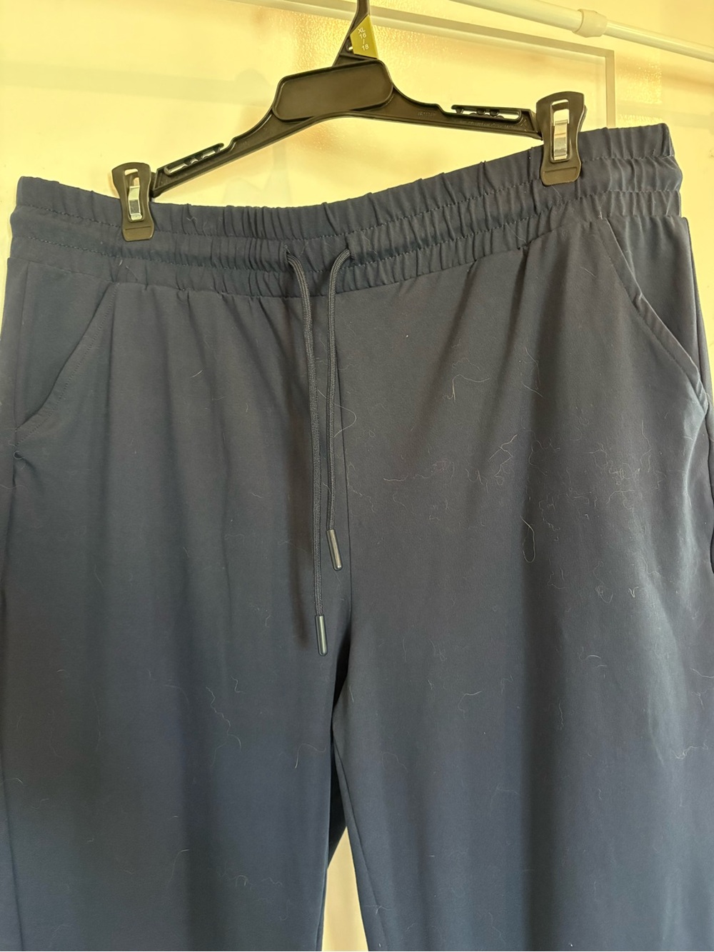 Navy Drawstring lightweight sweatpants - Picture 2 of 5